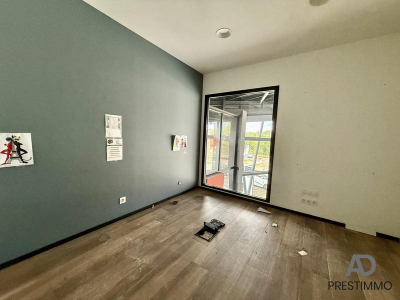 Local commercial - 300 m²