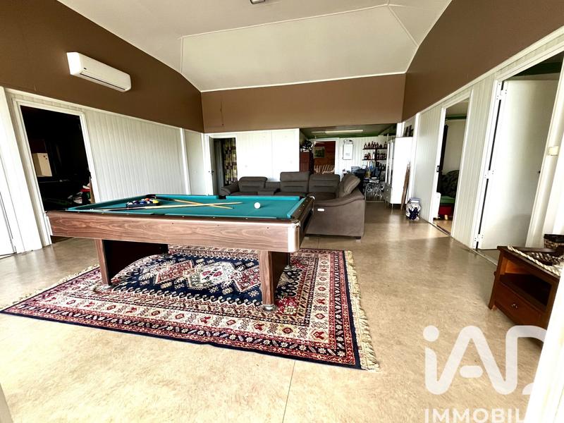 Maison - 406 m² - 15 pièces