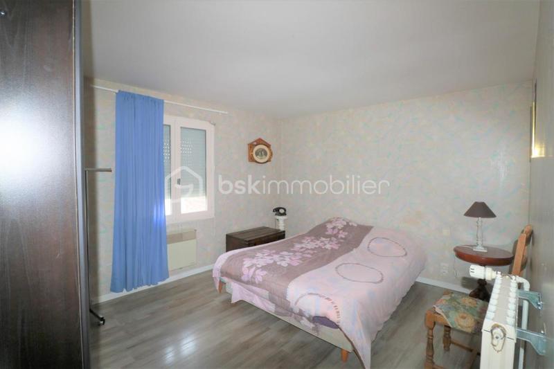 Maison - 230 m² - 7 pièces