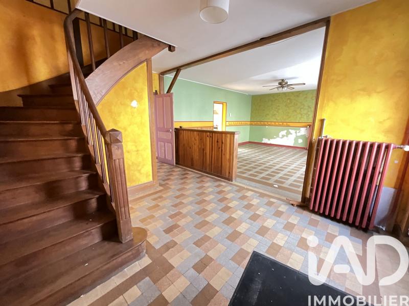 Maison - 180 m² - 6 pièces