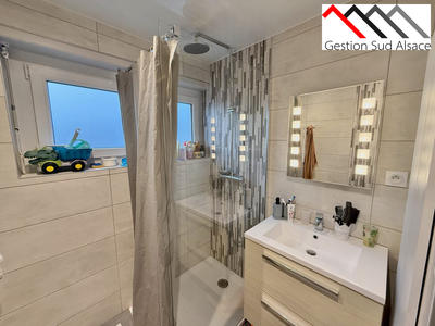 Appartement - 67 m² - 3 pièces