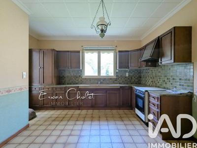 Maison - 148 m² - 7 pièces