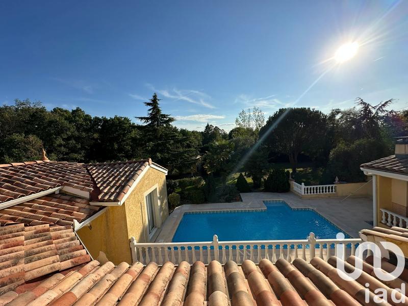 Maison - 182 m² - 5 pièces