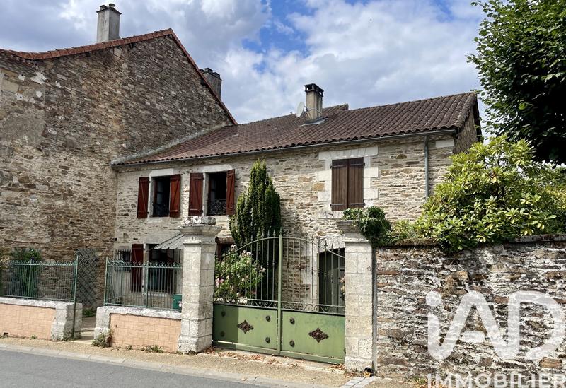 Maison de village - 130 m² - 5 pièces
