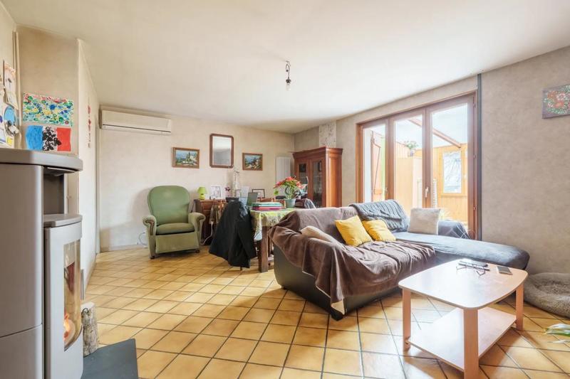 Maison - 80 m² - 4 pièces