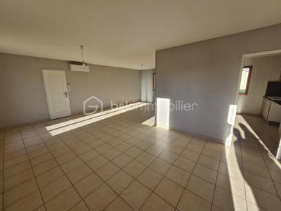 Maison traditionnelle - 108 m² - 5 pièces