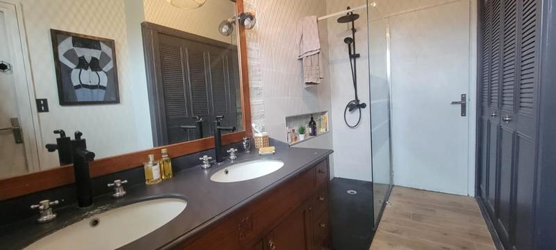 Maison - 115 m² - 6 pièces