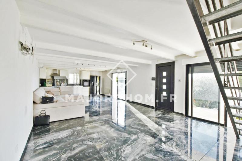 Maison - 143 m² - 5 pièces