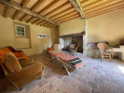 Maison - 280 m² - 14 pièces