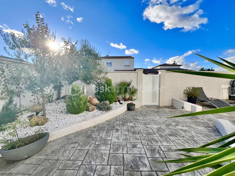 Villa - 140 m² - 5 pièces