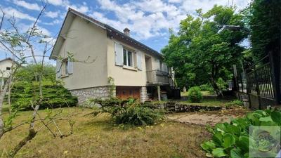 Maison - 90 m² - 3 pièces