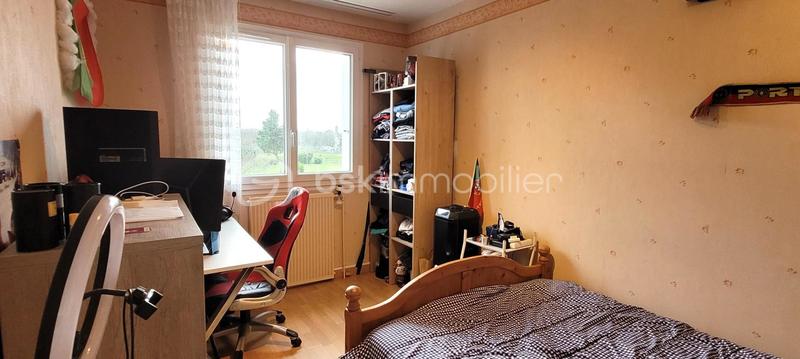 Pavillon - 81 m² - 4 pièces