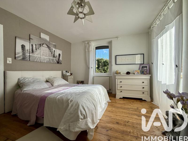 Maison de campagne - 230 m² - 5 pièces