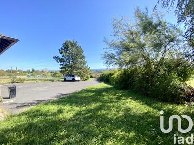 Maison - 217 m² - 8 pièces