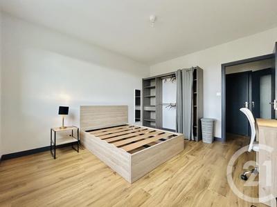 Appartement - 80 m² - 3 pièces