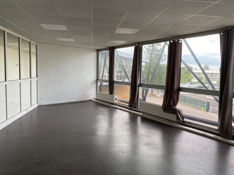 Local d'activités - 1 410 m²