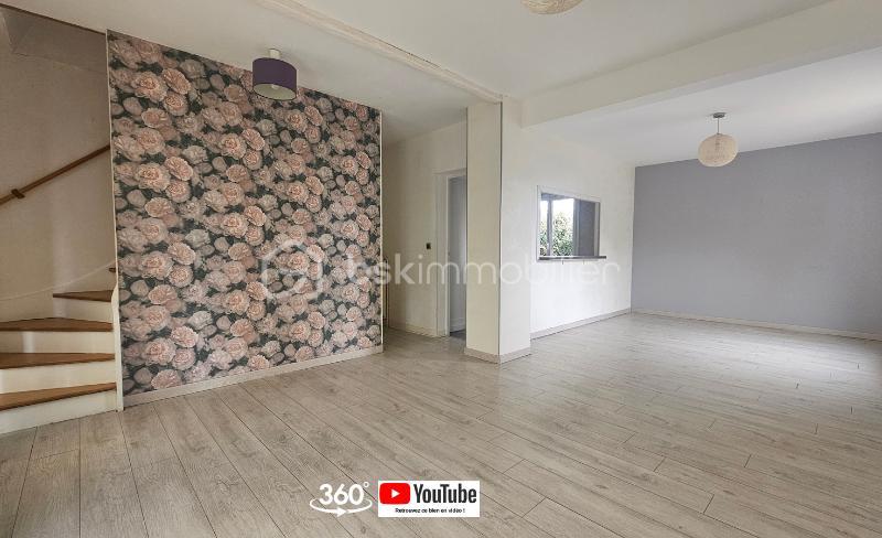 Maison traditionnelle - 171 m² - 7 pièces