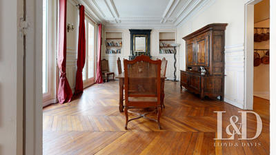 Appartement - 126 m² - 5 pièces