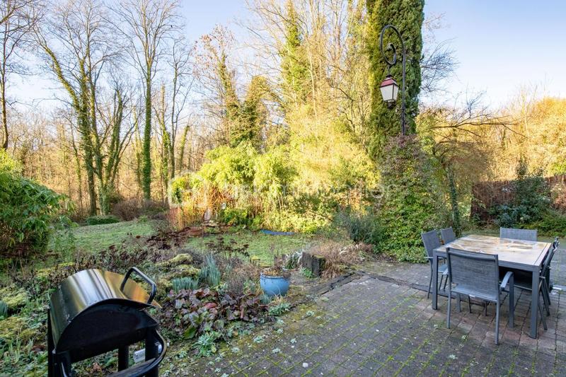 Maison en pierre - 125 m² - 6 pièces