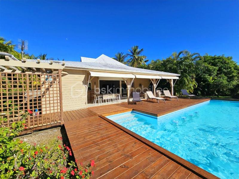 Villa - 144 m² - 4 pièces