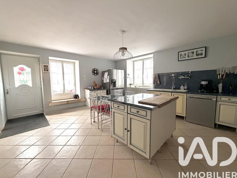 Maison - 145 m² - 5 pièces
