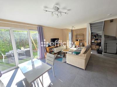 Appartement - 96 m² - 4 pièces