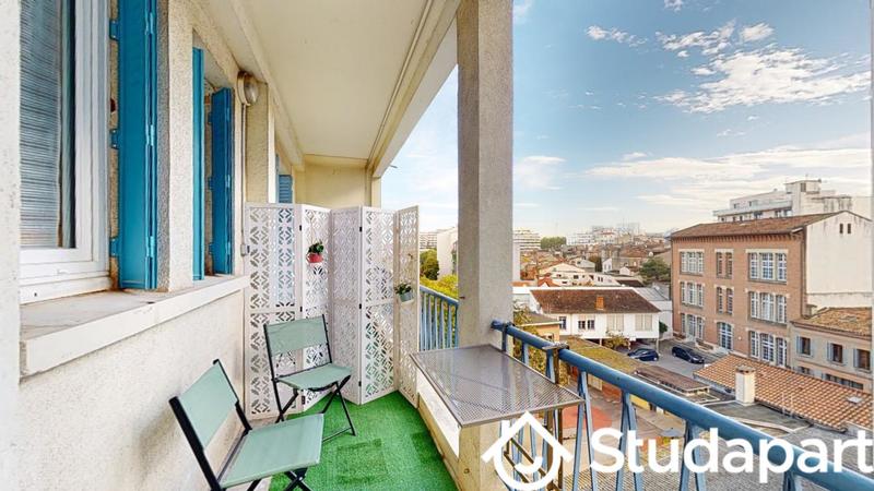 Chambre - 13 m² - 1 pièce