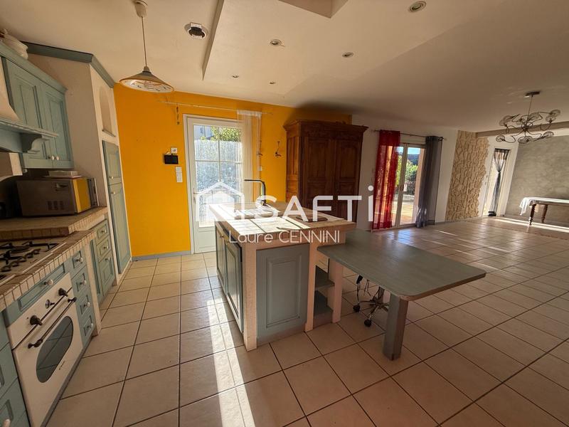 Maison - 128 m² - 4 pièces