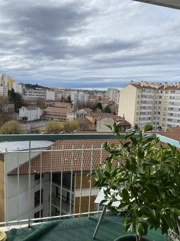 Appartement - 69 m² - 4 pièces