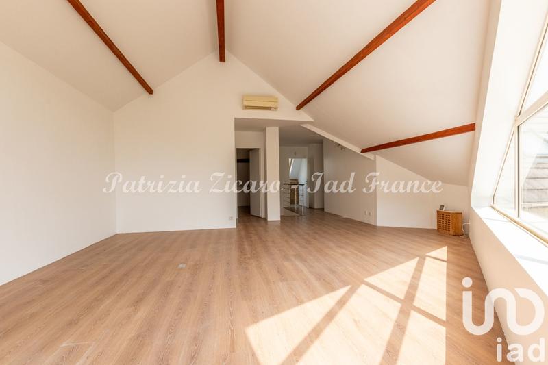 Maison - 167 m² - 7 pièces