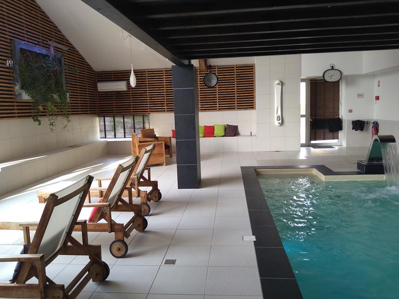 Maison - 500 m² - 12 pièces