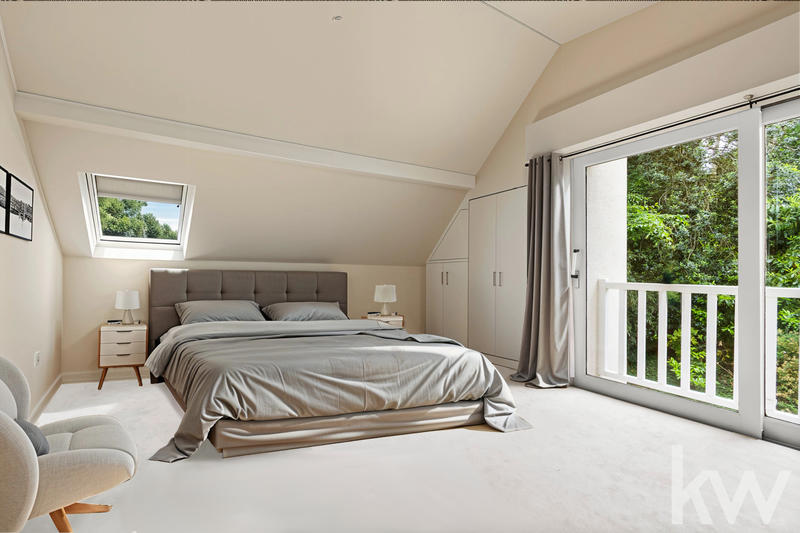 Maison d'architecte - 350 m² - 10 pièces