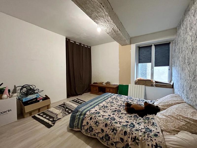 Maison - 200 m² - 6 pièces