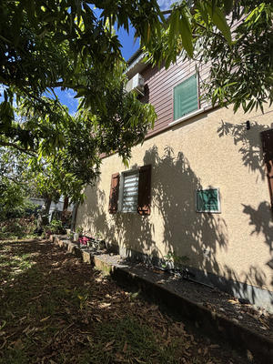 Maison - 121 m² - 5 pièces