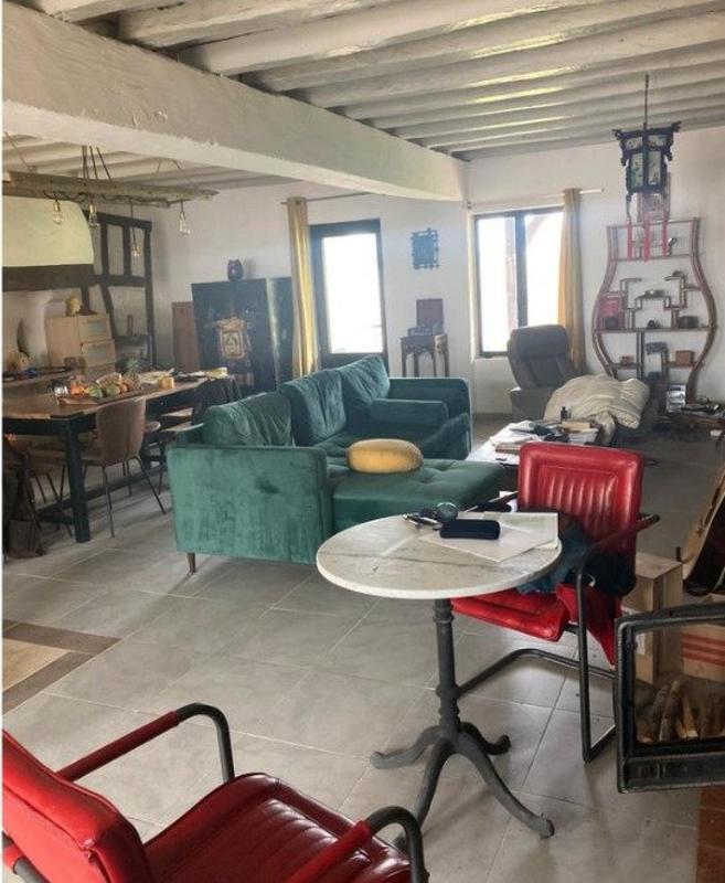 Maison - 98 m² - 2 pièces