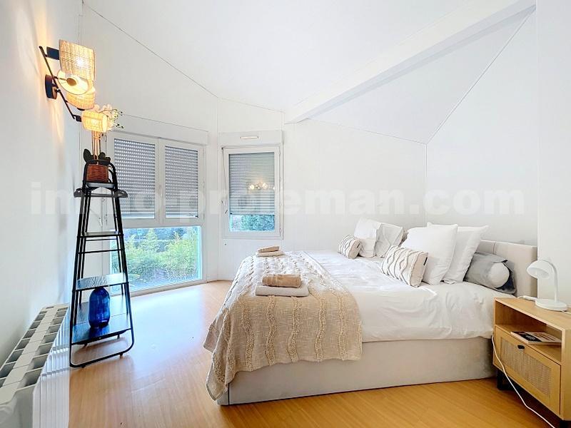 Maison - 184 m² - 7 pièces