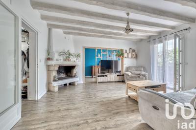 Maison - 210 m² - 8 pièces