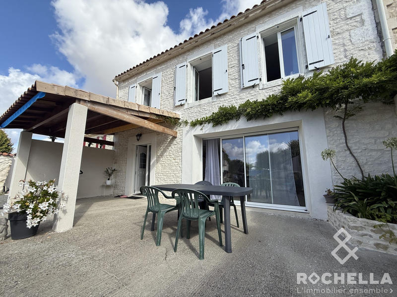 Maison ancienne - 126 m² - 6 pièces