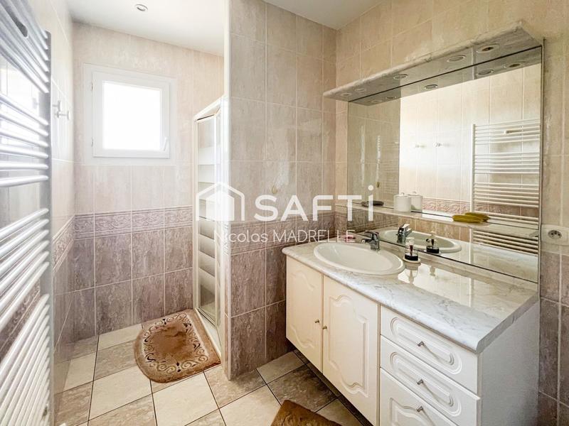 Maison - 100 m² - 4 pièces