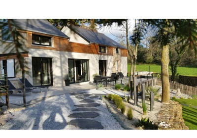 Maison - 111 m² - 6 pièces