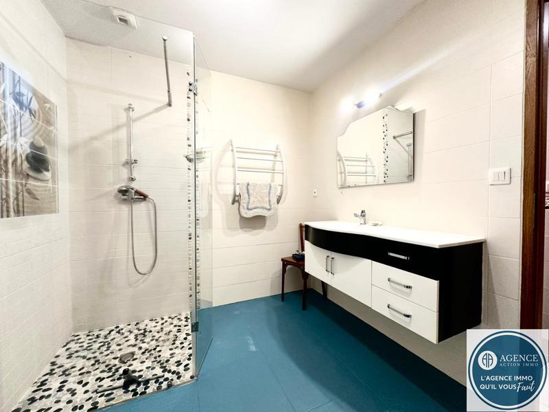 Maison - 112 m² - 4 pièces