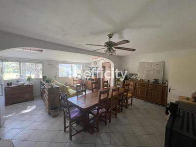 Maison - 103 m² - 5 pièces