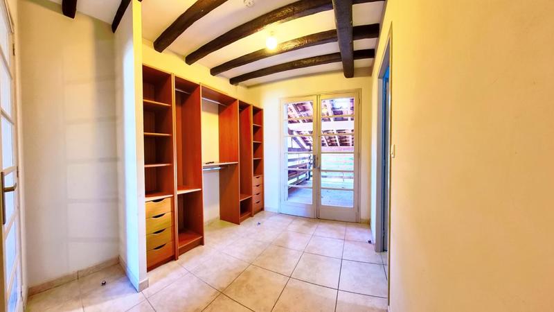 Maison - 165 m² - 7 pièces