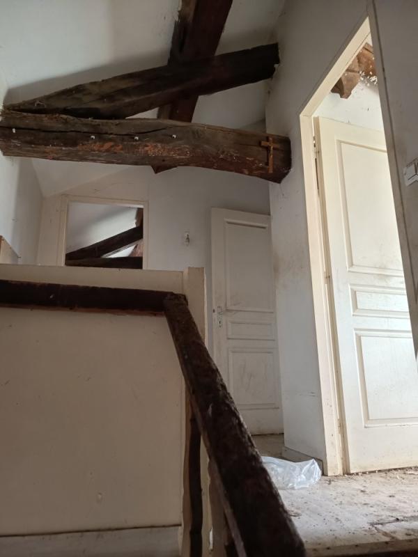 Corps de ferme - 400 m² - 5 pièces