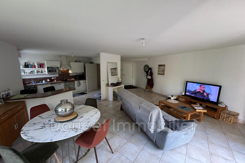 Villa - 80 m² - 3 pièces