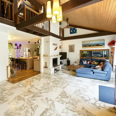 Maison - 191 m² - 6 pièces