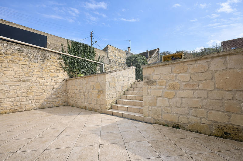 Maison - 132 m² - 9 pièces