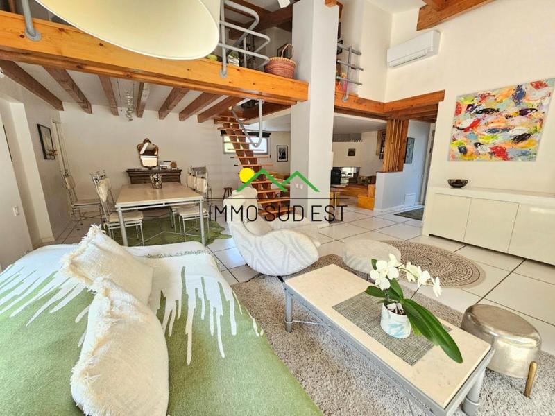 Maison - 160 m² - 7 pièces