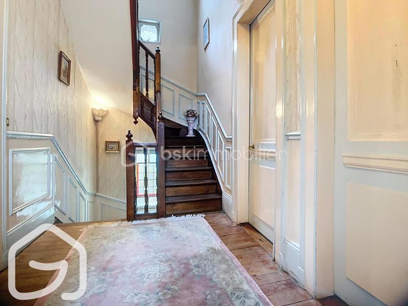 Maison de maîtres - 162 m² - 7 pièces