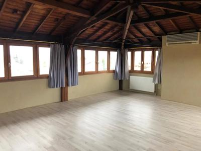 Studio - 54 m² - 1 pièce